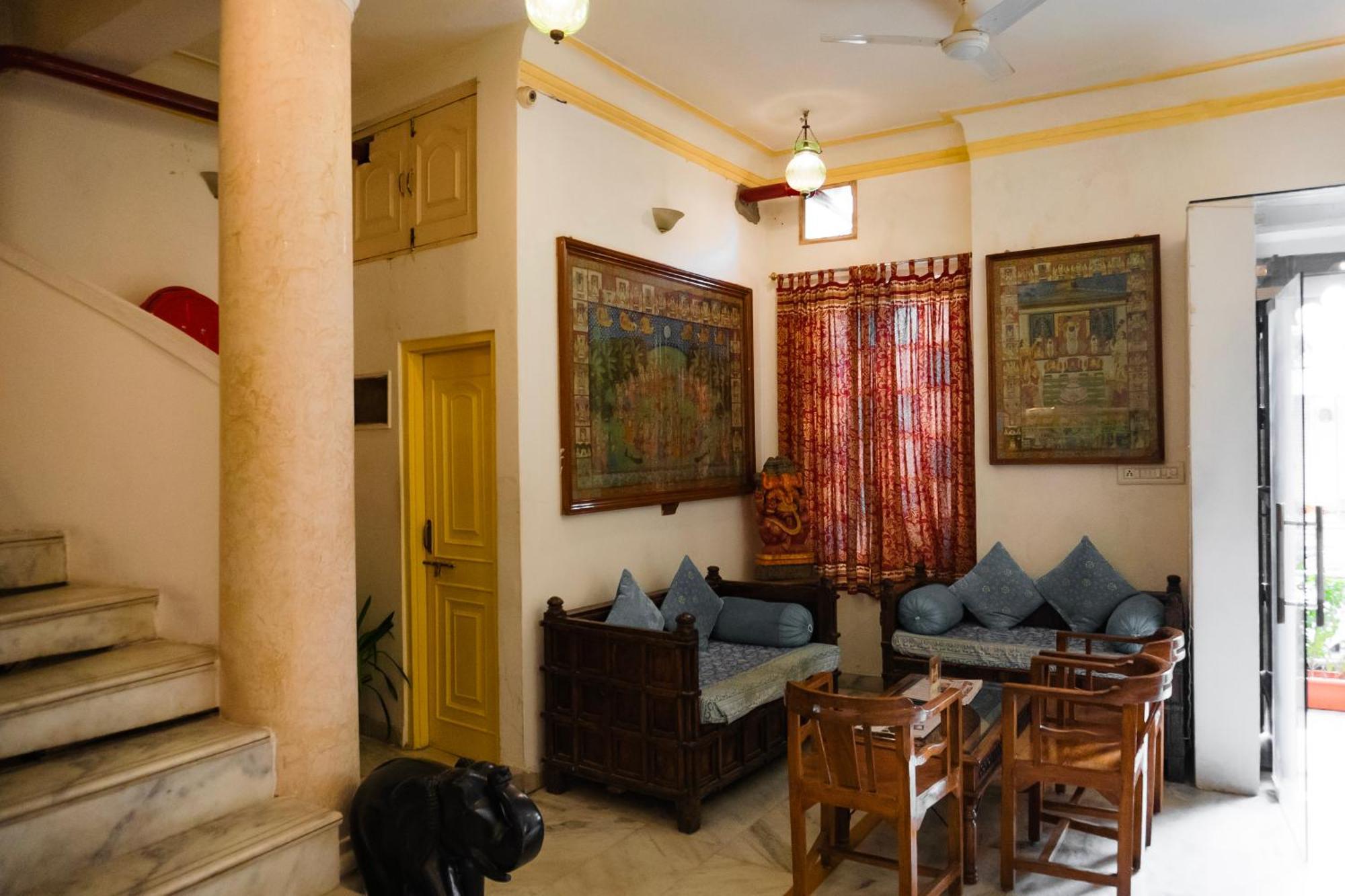 Hotel Pratap Bhawan Udaipur Exterior photo